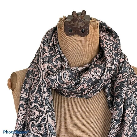 Pale Pink & Blue Boho Floral Paisley Pashmina Wrap - Picture 8 of 12